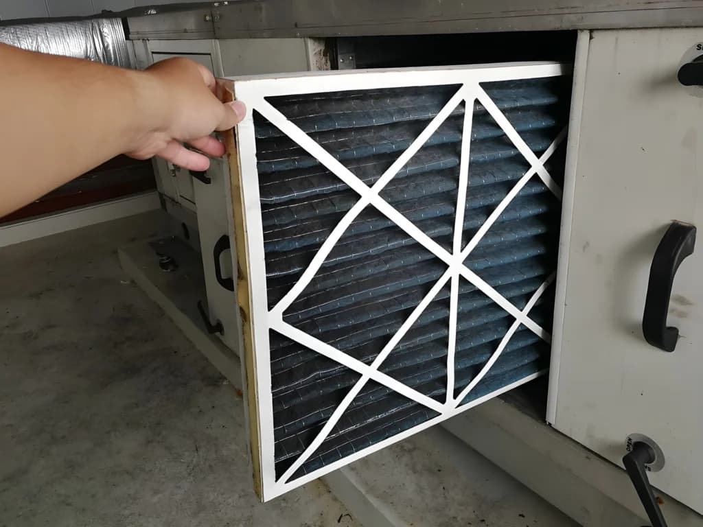 Indoor air quality assessment to identify pollution sources